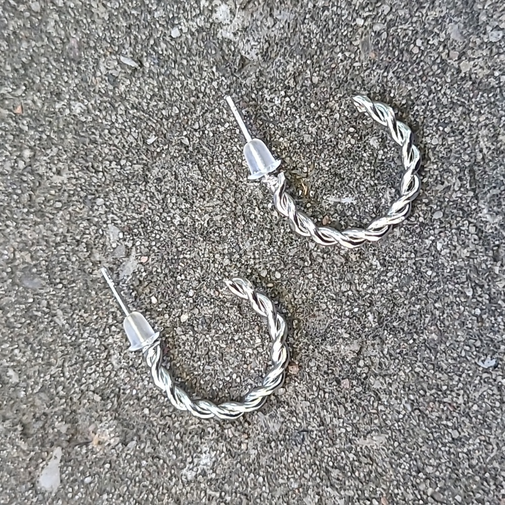 2 for $14! Silver Hoop Earrings NWOT - Picture 2 of 2